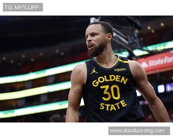 库里复出贡献23分6助攻巴特勒砍下18分10篮板勇士轻松战胜鹈鹕结束连败